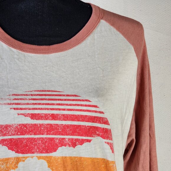 Sweet Claire Oversized Red Orange Yellow Adventure Vibes Rose Gold LS Tee Size M - Picture 4 of 16